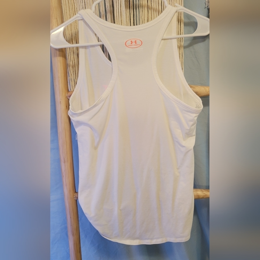 Under Armour - Picture 5 of 5
